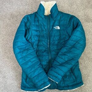 Girls Northface reversible coat